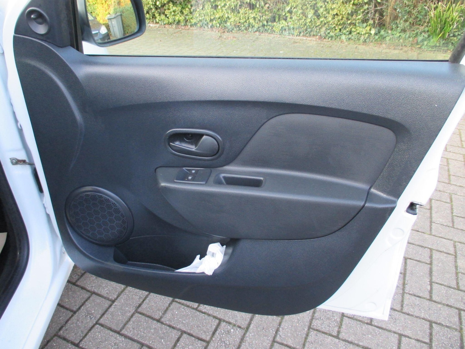 Used Dacia Sandero 2018 for sale - 77769123: Photo 41