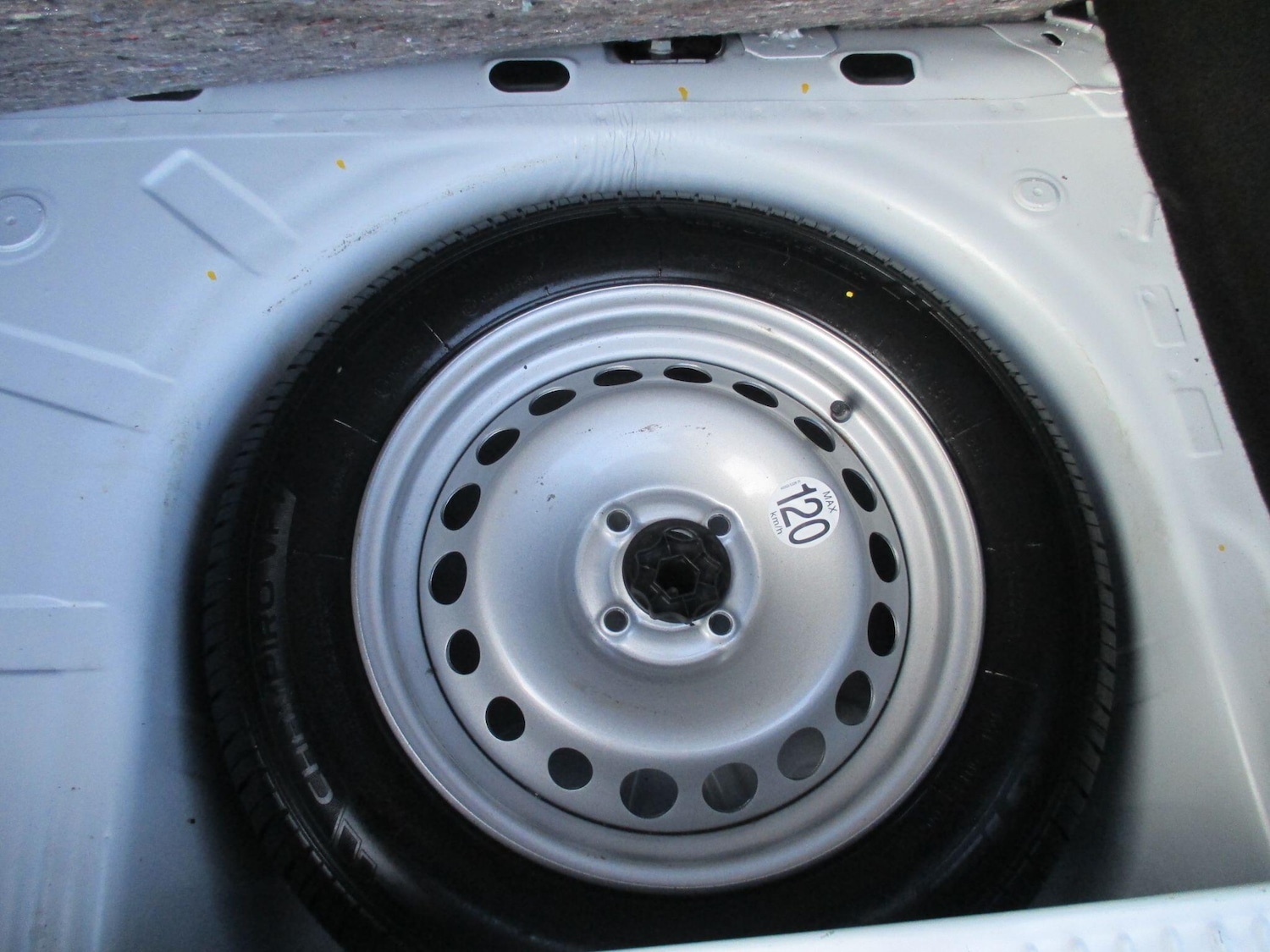 Used Dacia Sandero 2018 for sale - 77769123: Photo 46