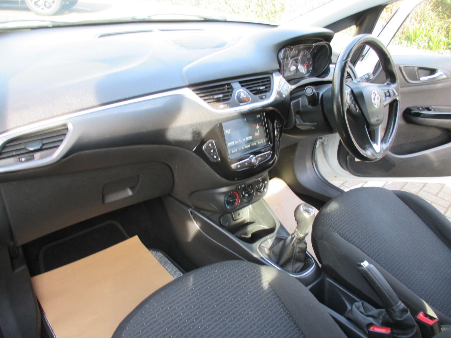 Used Vauxhall Corsa 2016 for sale - 77738302: Photo 15