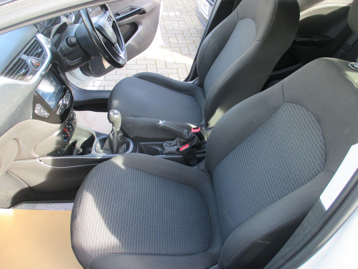 Used Vauxhall Corsa 2016 for sale - 77738302: Photo 24