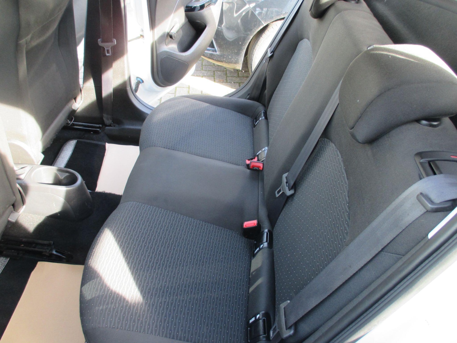 Used Vauxhall Corsa 2016 for sale - 77738302: Photo 28