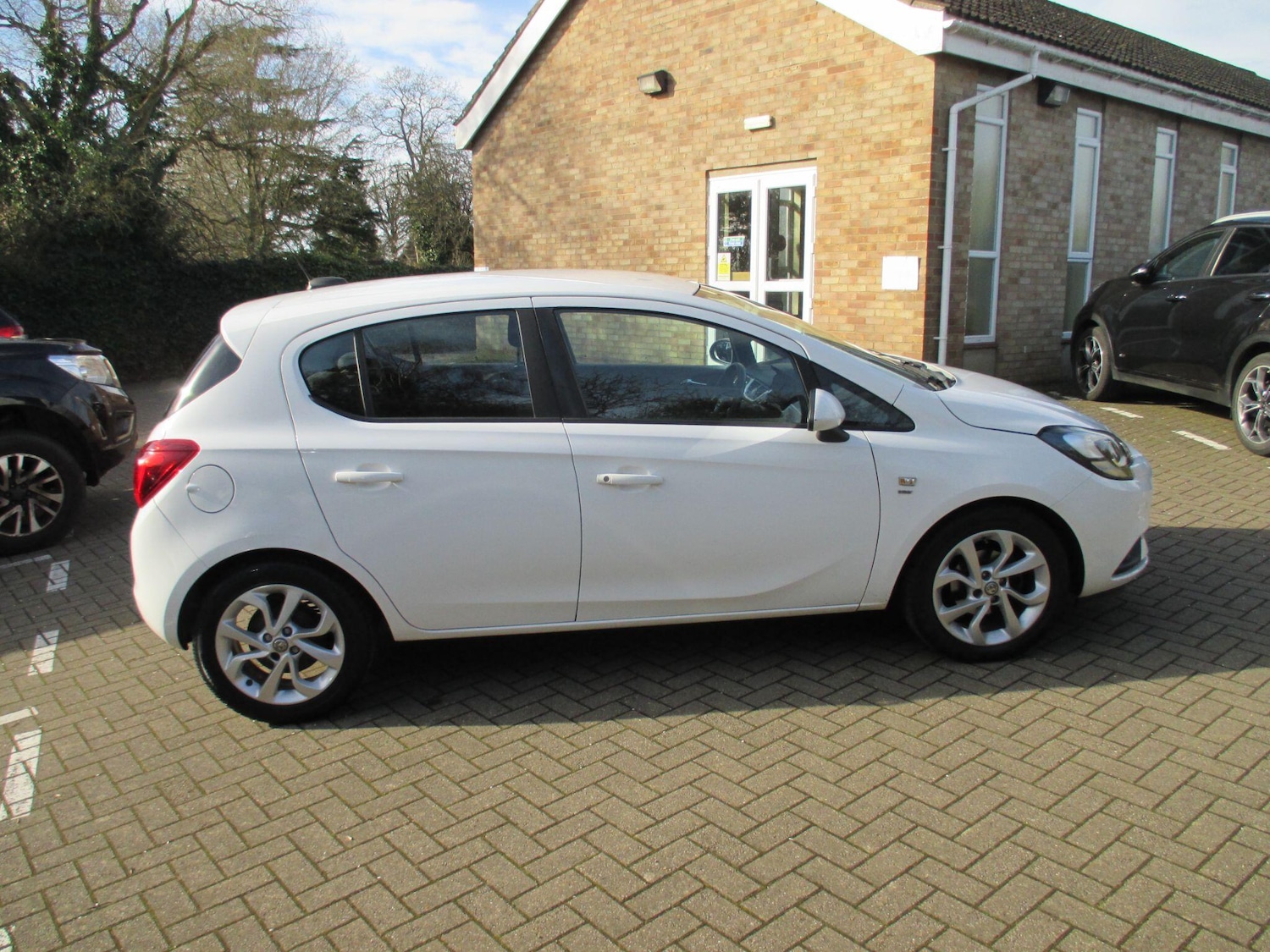 Used Vauxhall Corsa 2016 for sale - 77738302: Photo 6