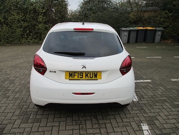 Used Peugeot 208 2019 for sale - 76994488: Photo