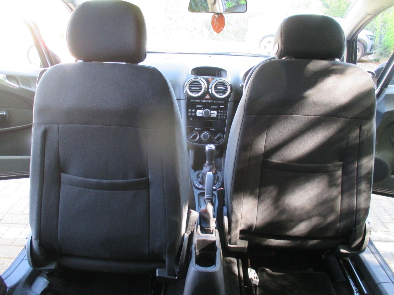 Vehicle 29