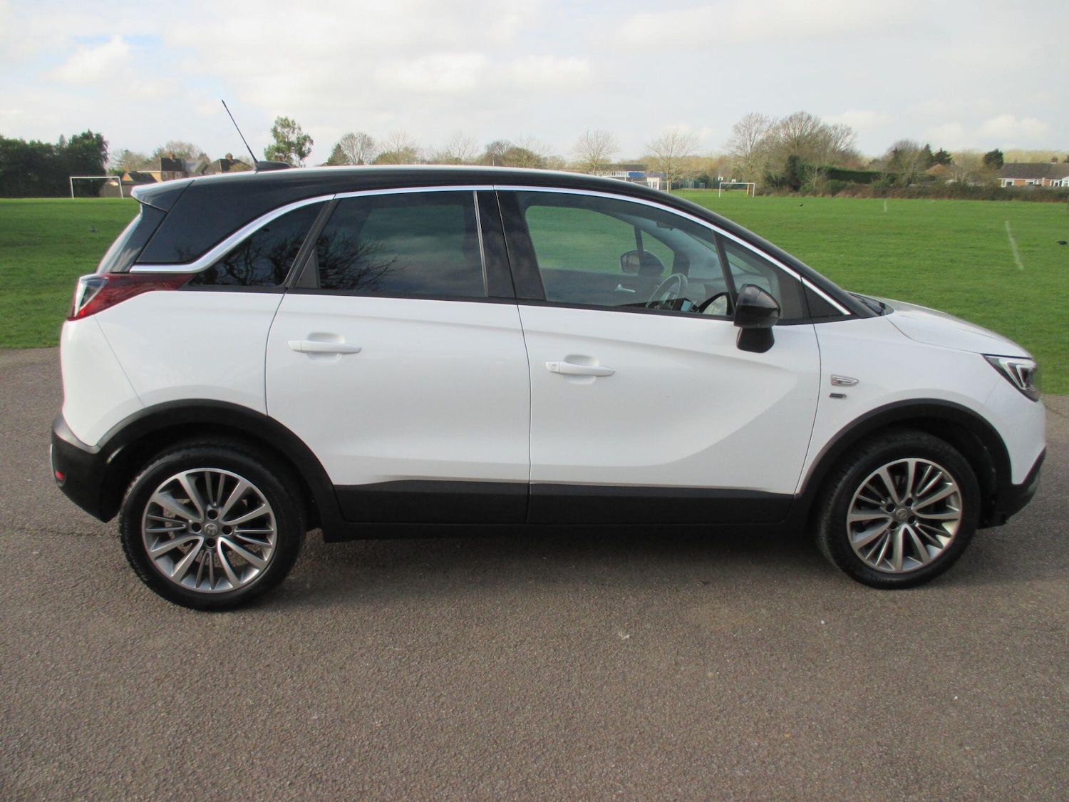 Used Vauxhall Crossland X 2020 for sale - 77738658: Photo 6
