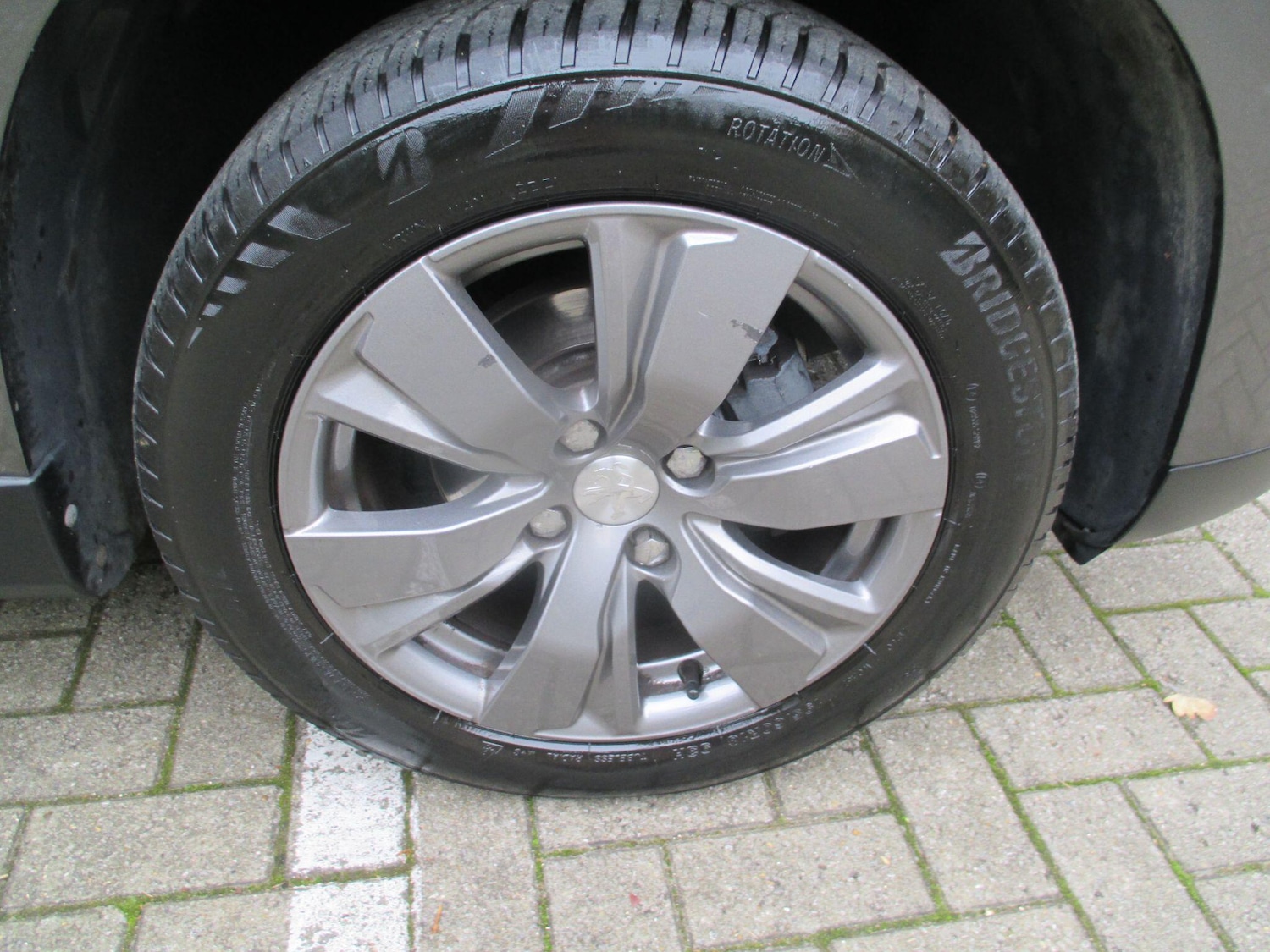 Used Peugeot 2008 2018 for sale - 76399290: Photo 14