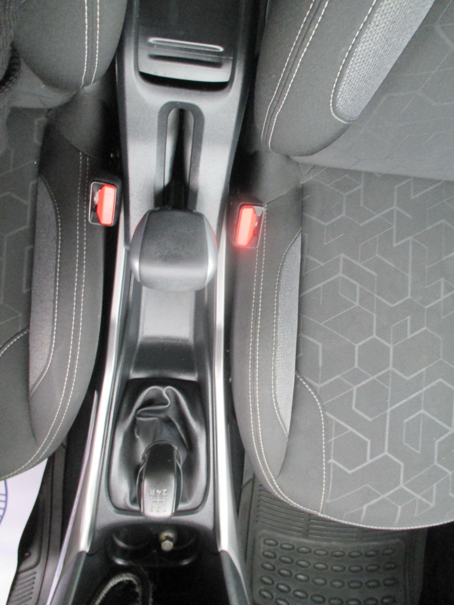 Used Peugeot 2008 2018 for sale - 76399290: Photo 23