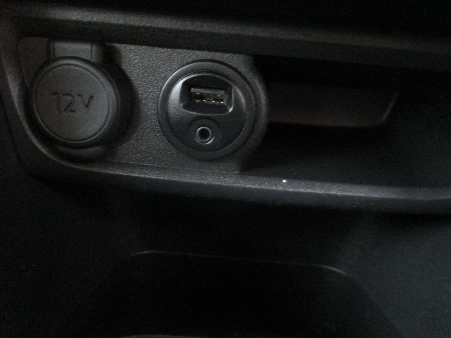 Used Peugeot 2008 2018 for sale - 76399290: Photo 34