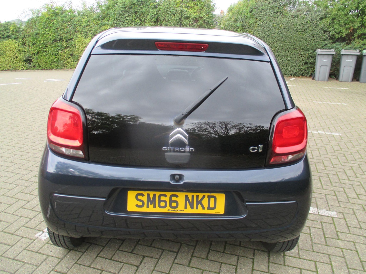Vehicle 6