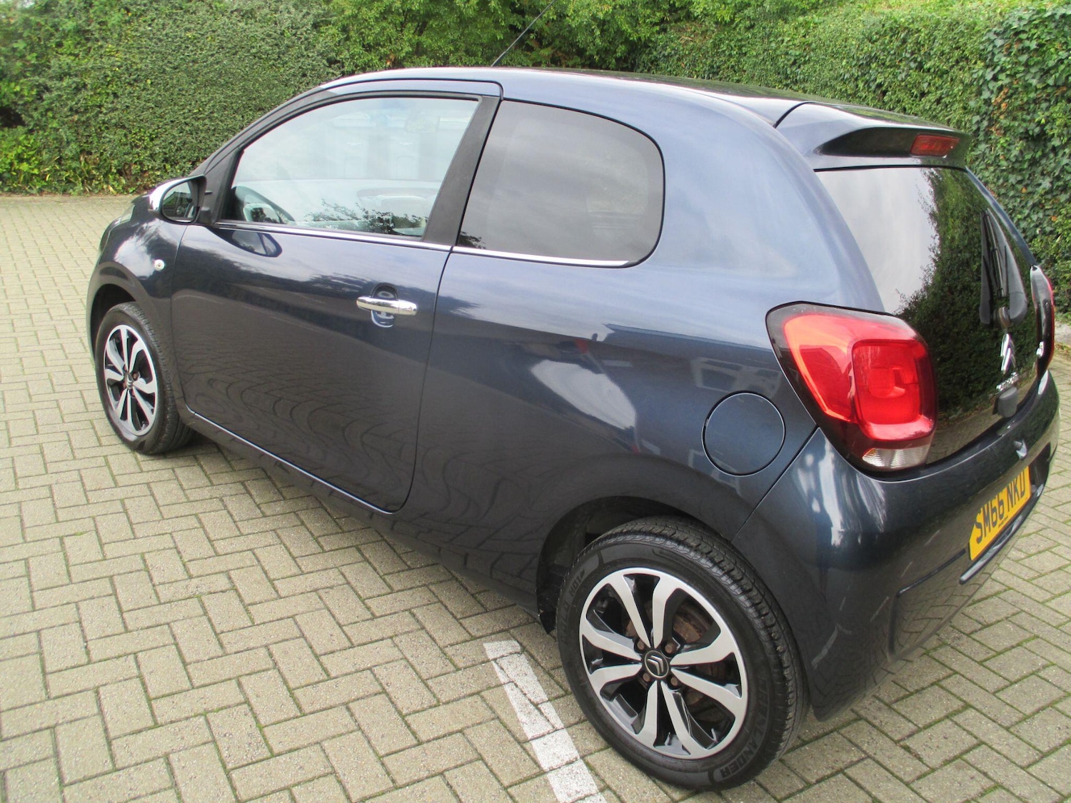 Vehicle 7