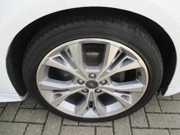 Used Ford Focus 2018 for sale - 75978710: Photo 11