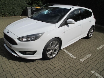 Used Ford Focus 2018 for sale - 75978710: Photo 2
