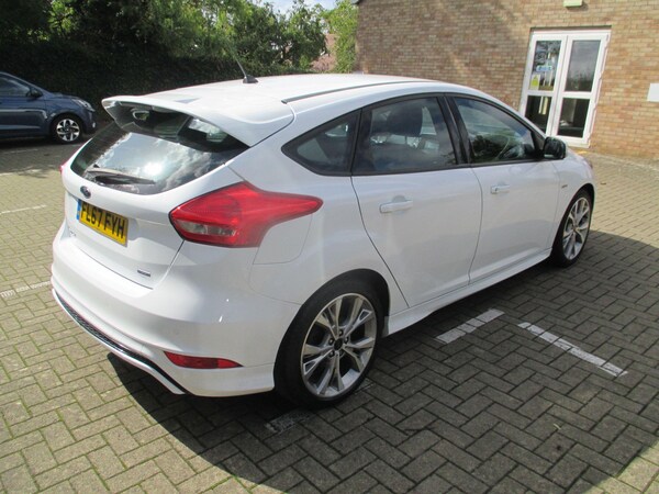 Used Ford Focus 2018 for sale - 75978710: Photo 5