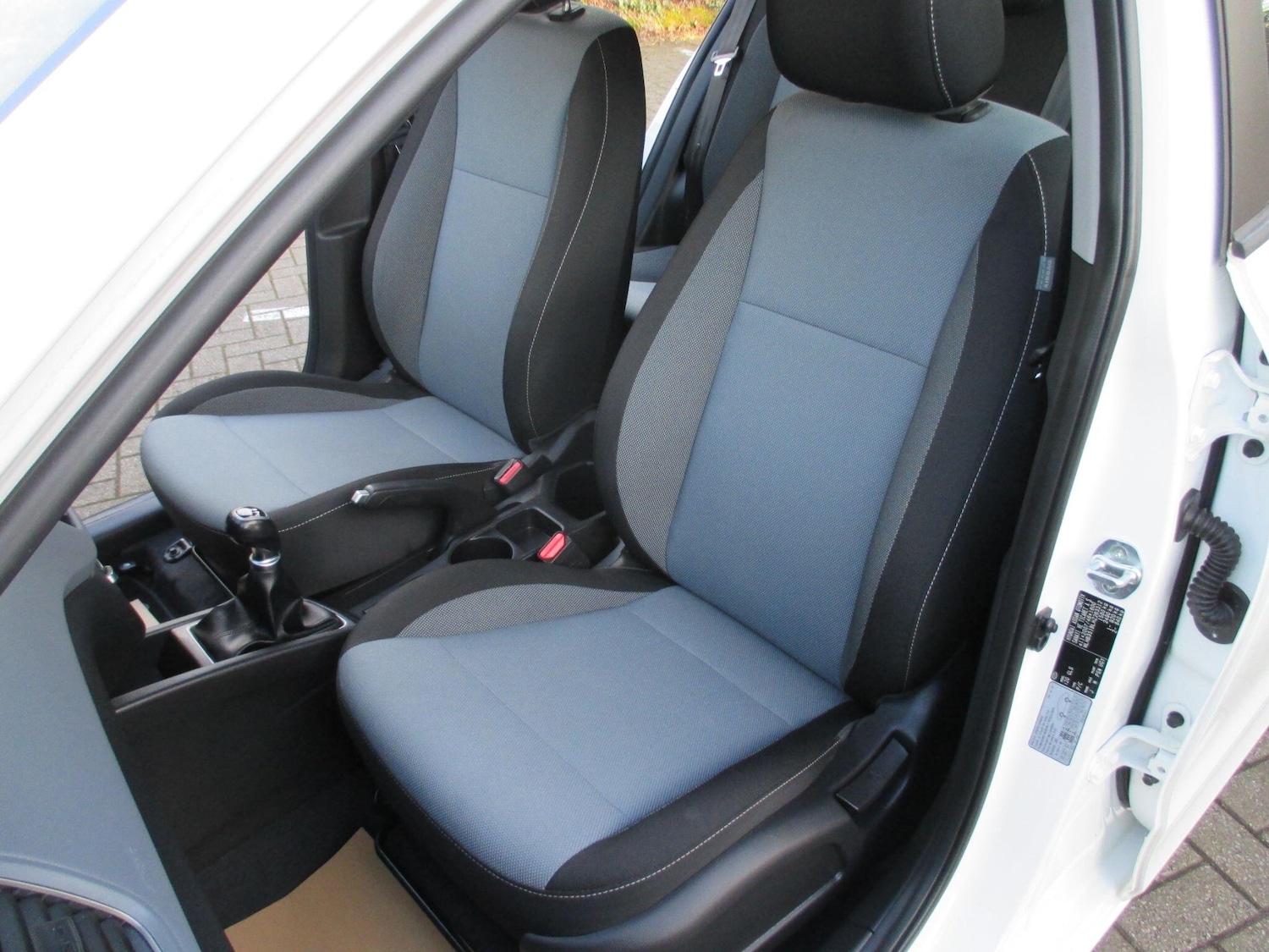 Used Hyundai i20 2017 for sale - 77892144: Photo 23