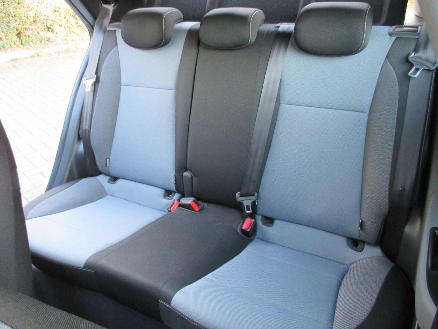 Used Hyundai i20 2017 for sale - 77892144: Photo 25