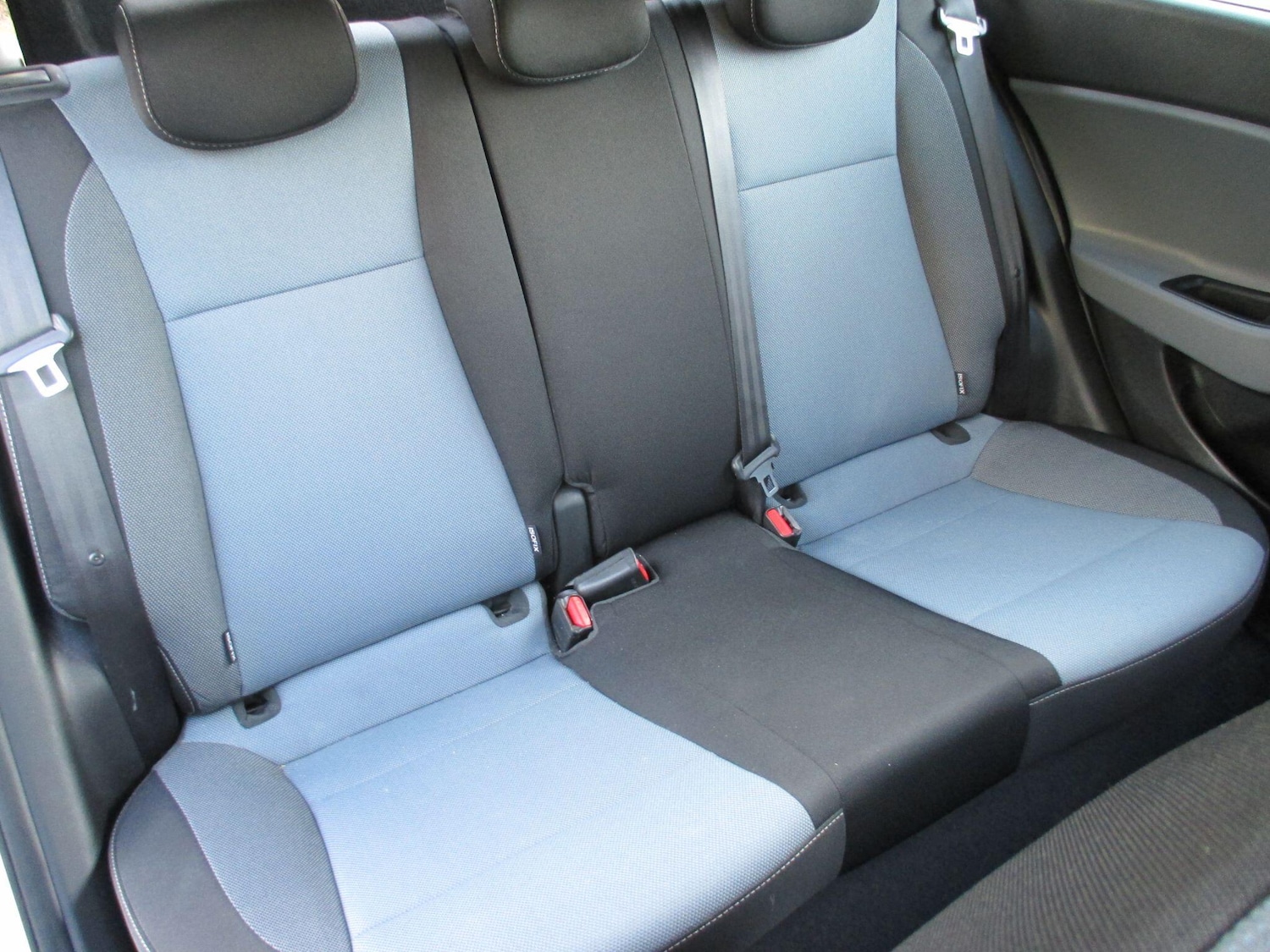 Used Hyundai i20 2017 for sale - 77892144: Photo 26