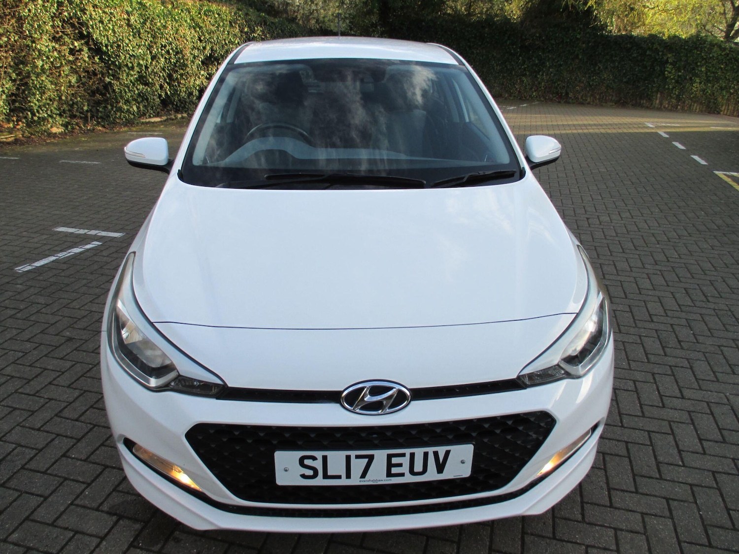 Used Hyundai i20 2017 for sale - 77892144: Photo 3