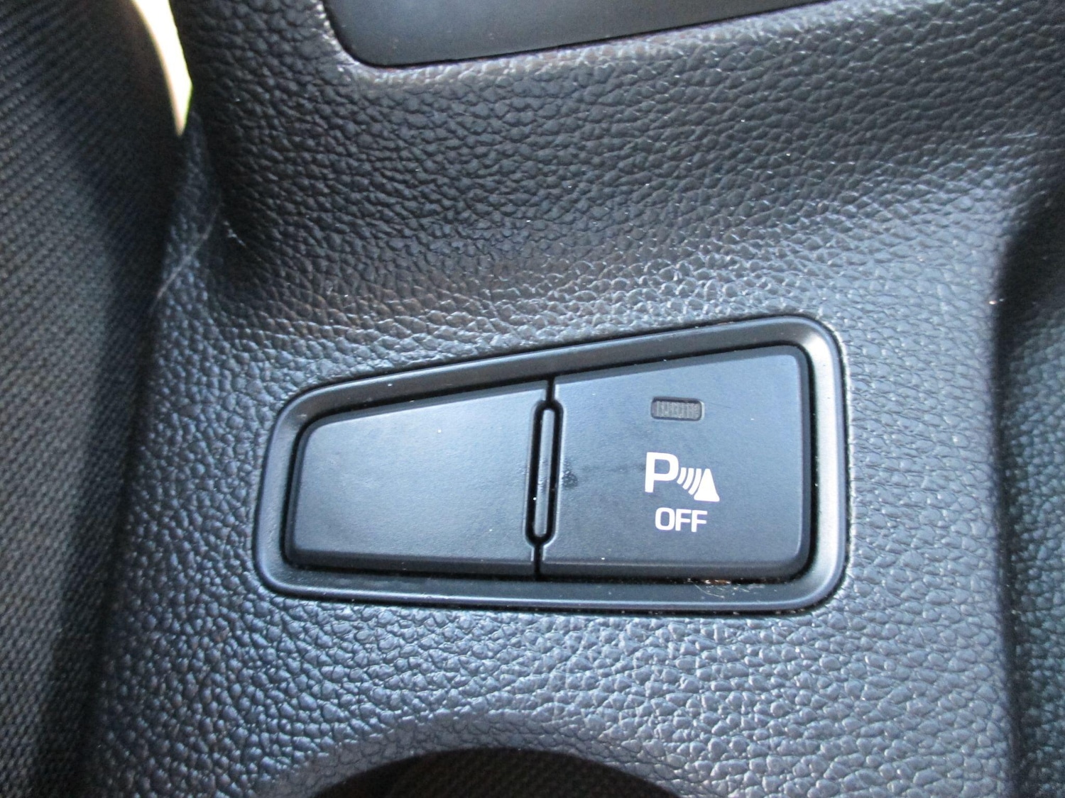 Used Hyundai i20 2017 for sale - 77892144: Photo 38