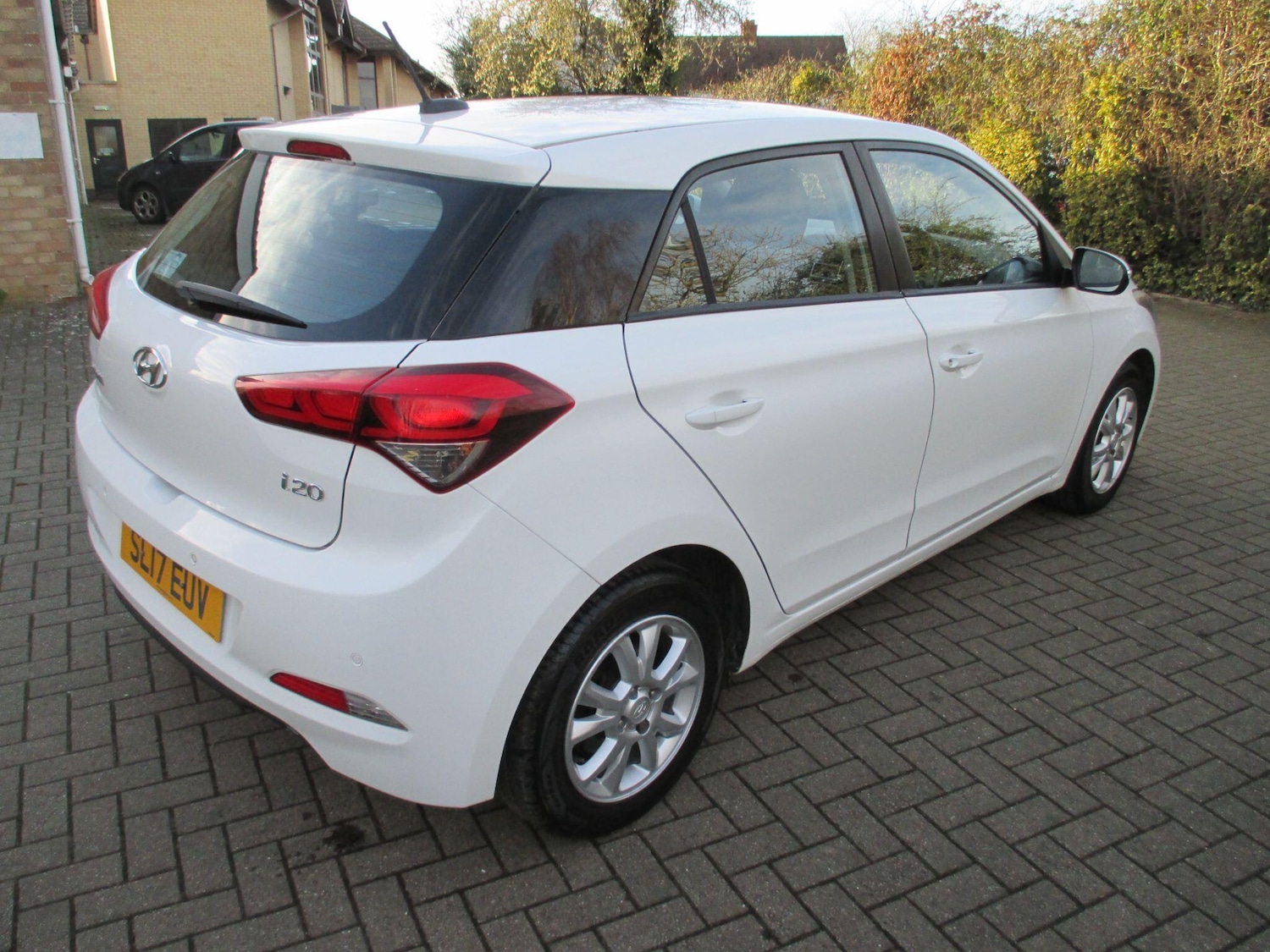 Used Hyundai i20 2017 for sale - 77892144: Photo 5