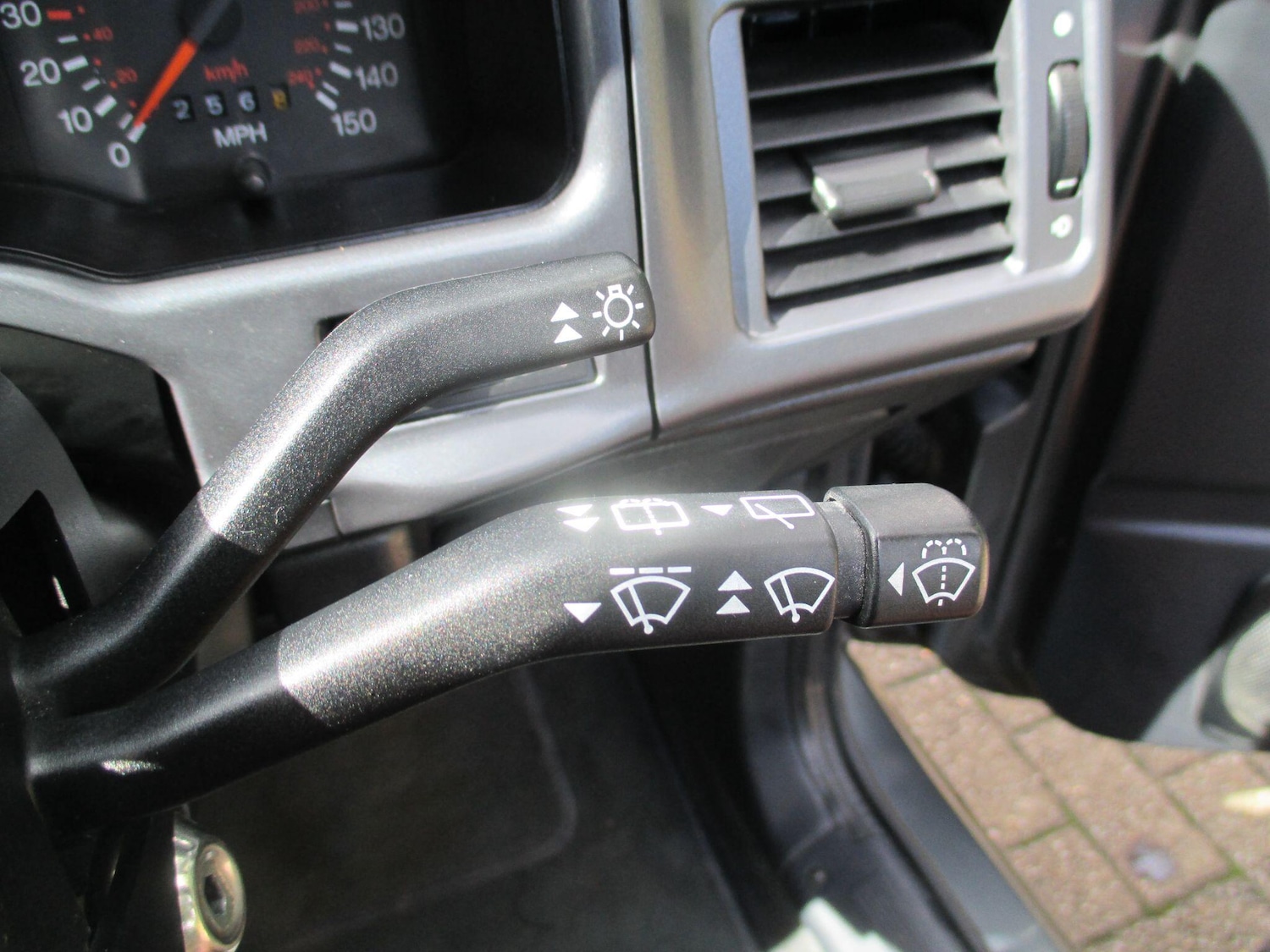 Used Ford Sierra for sale - 78185797: Photo 27