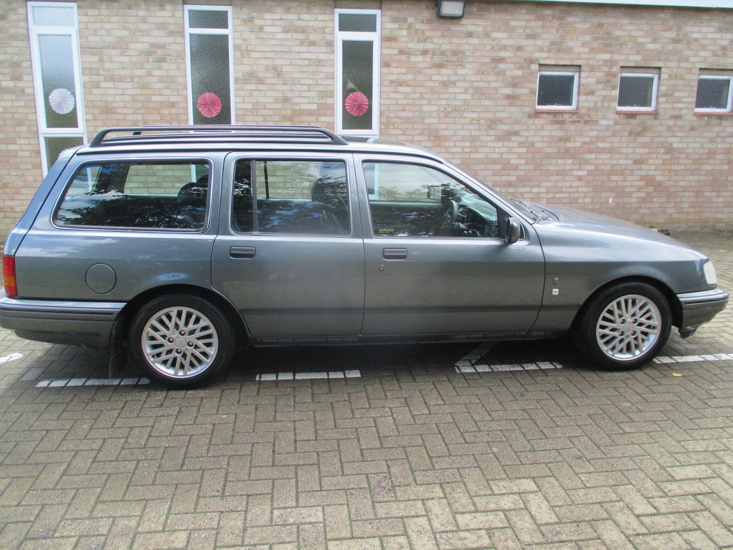 Used Ford Sierra for sale - 78185797: Photo 6