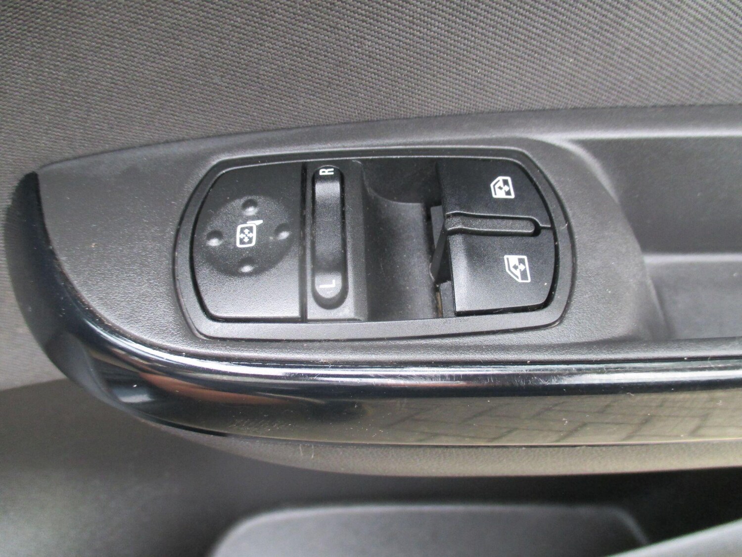 Vehicle 35