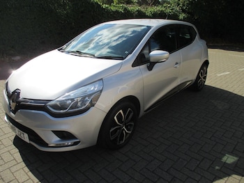 Used Renault Clio 2019 for sale - 79521292: Photo