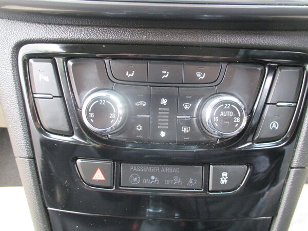 Used Vauxhall Mokka X 2018 for sale - 76247090: Photo 22