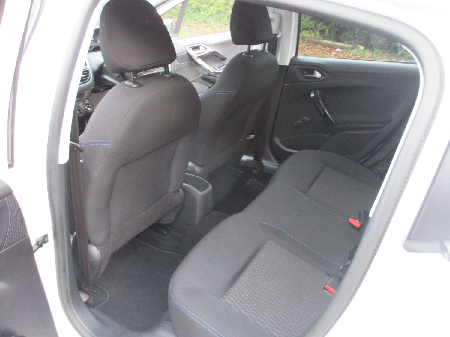 Used Peugeot 208 2019 for sale - 76702042: Photo 26