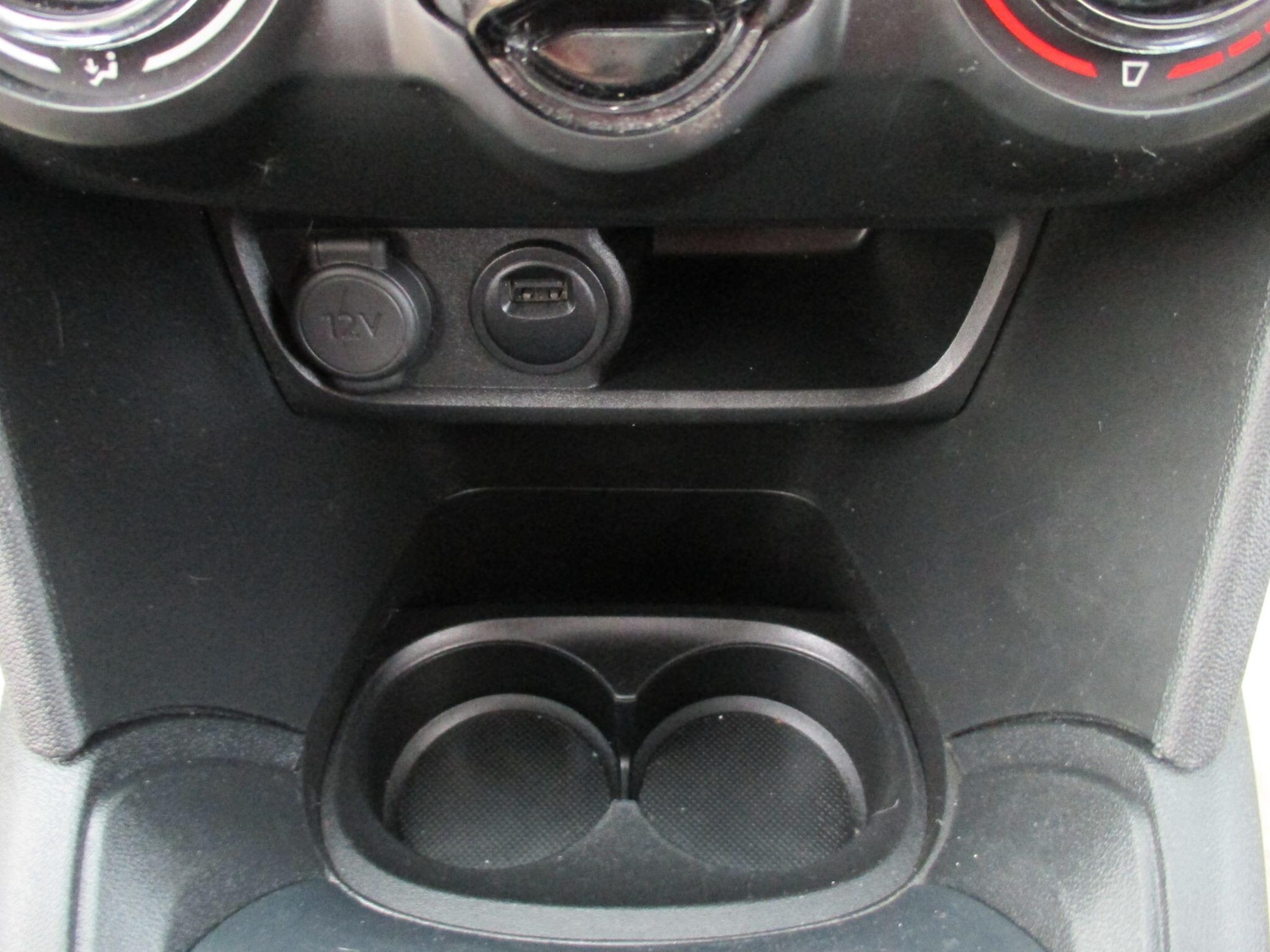 Used Peugeot 208 2019 for sale - 76702042: Photo 36