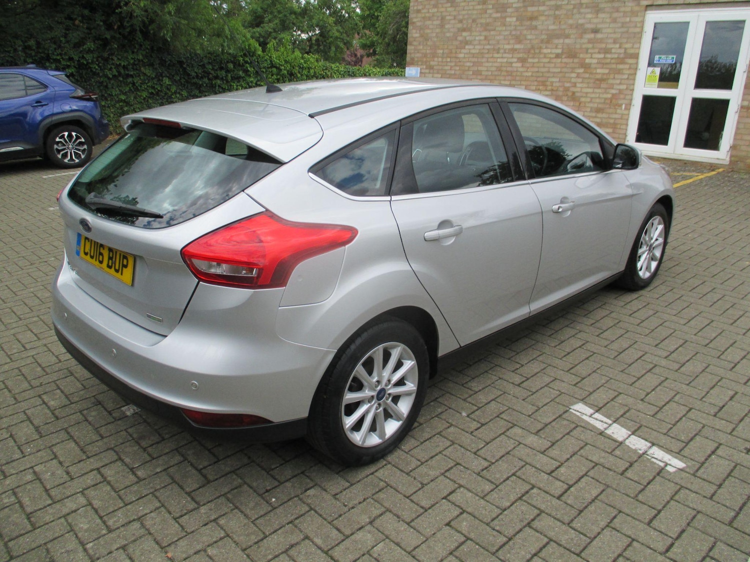 Vehicle 5