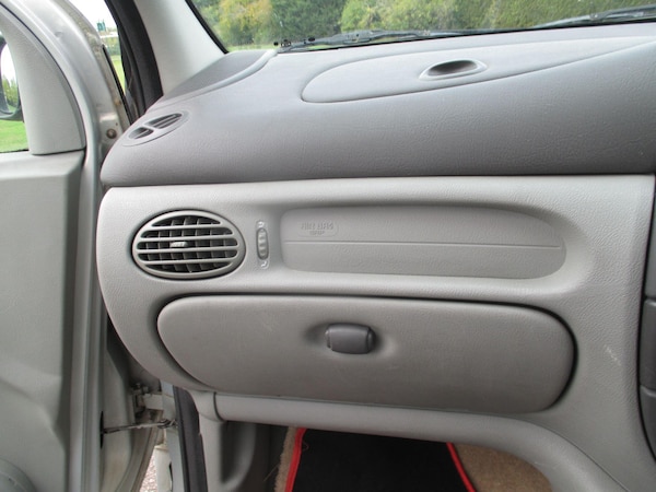 Used Renault Megane 2003 for sale - 76227350: Photo 27