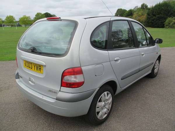 Used Renault Megane 2003 for sale - 76227350: Photo 5