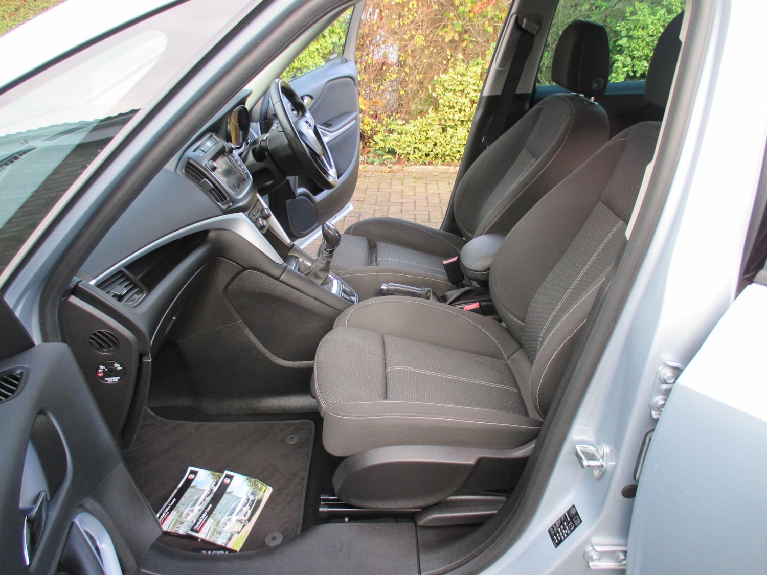 Used Vauxhall Zafira 2017 for sale - 76865445: Photo 25