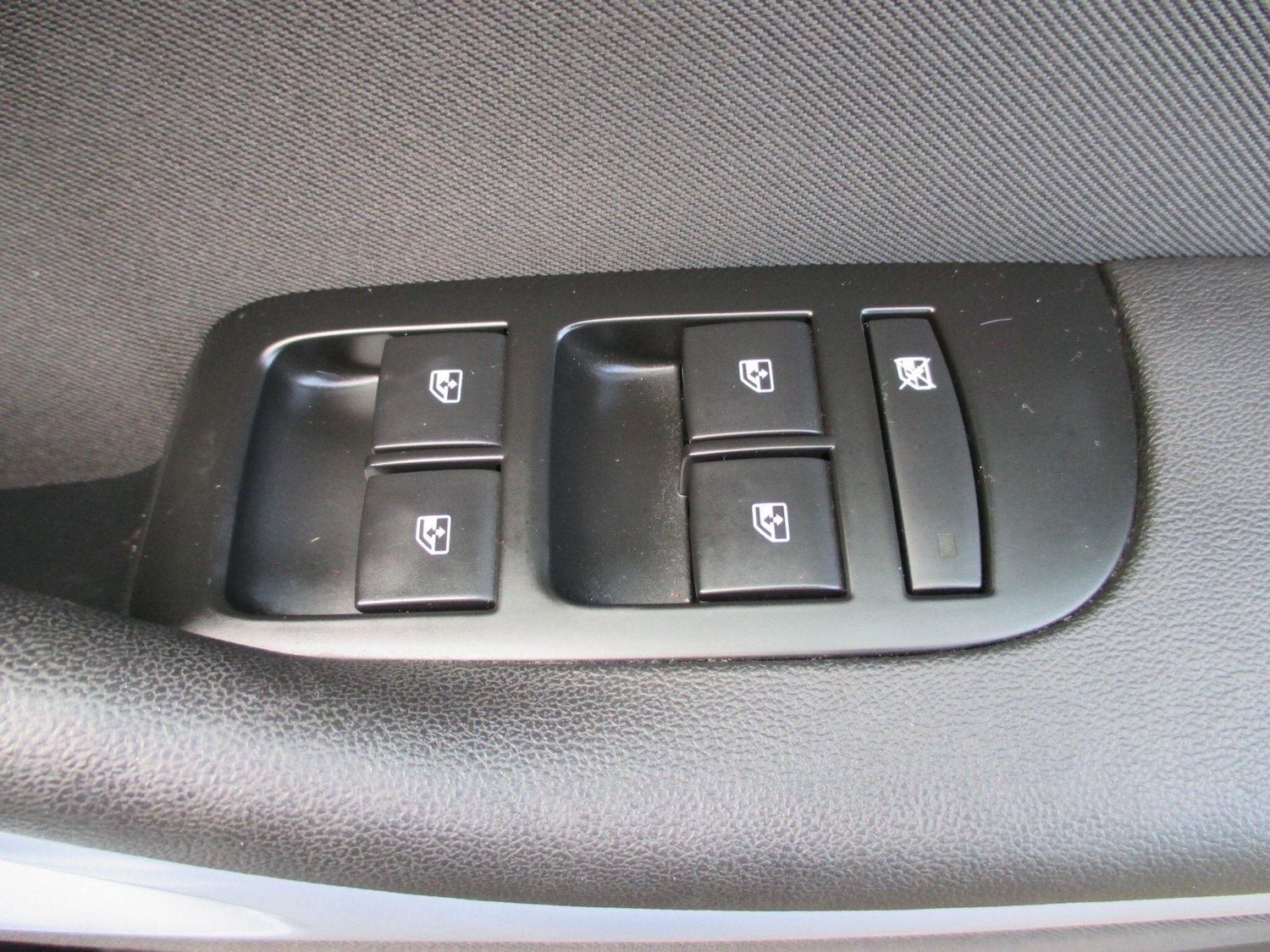 Used Vauxhall Zafira 2017 for sale - 76865445: Photo 44