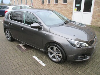 Used Peugeot 308 2019 for sale - 76989711: Photo