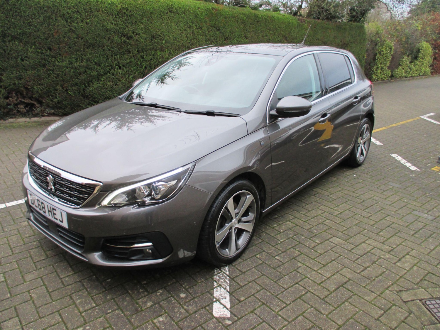 Used Peugeot 308 2019 for sale - 76989711: Photo 2