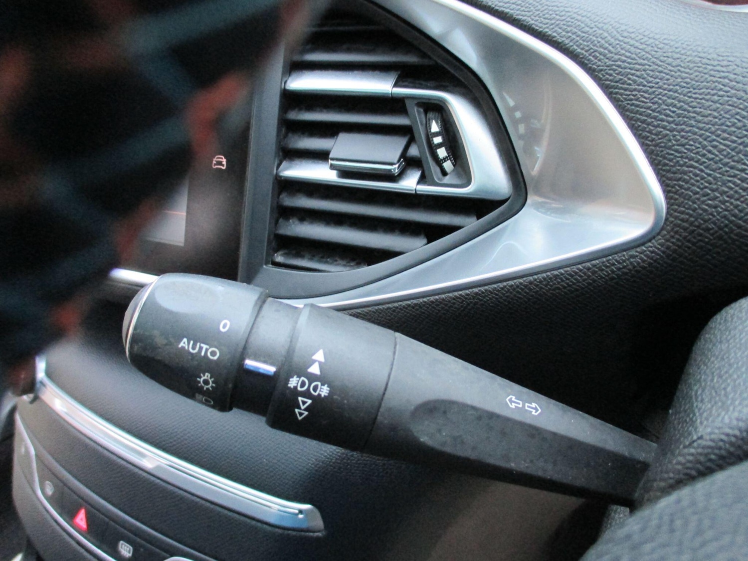 Used Peugeot 308 2019 for sale - 76989711: Photo 33