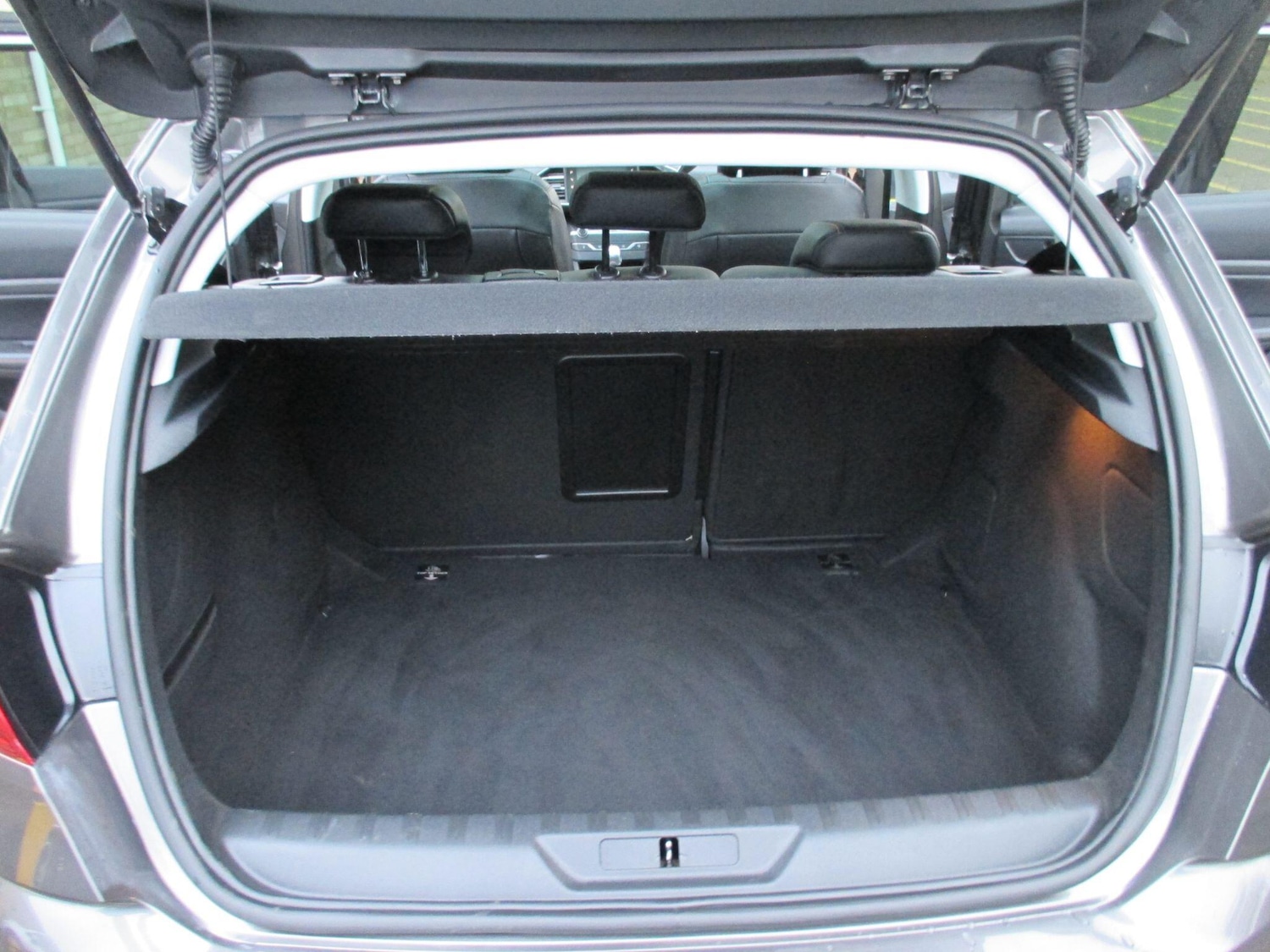 Used Peugeot 308 2019 for sale - 76989711: Photo 46