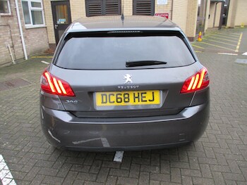 Used Peugeot 308 2019 for sale - 76989711: Photo