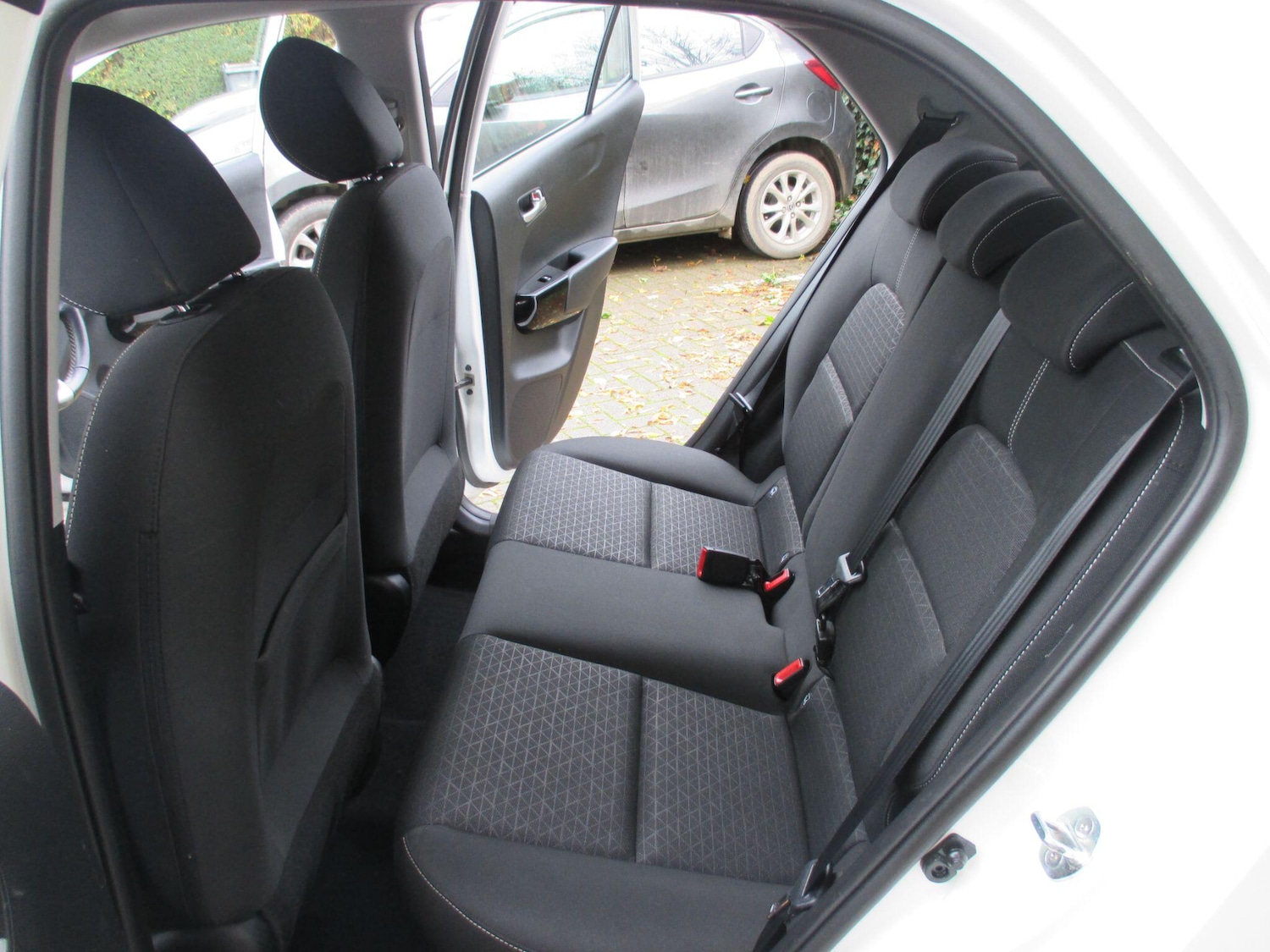 Used Kia Picanto 2019 for sale - 76994008: Photo 24