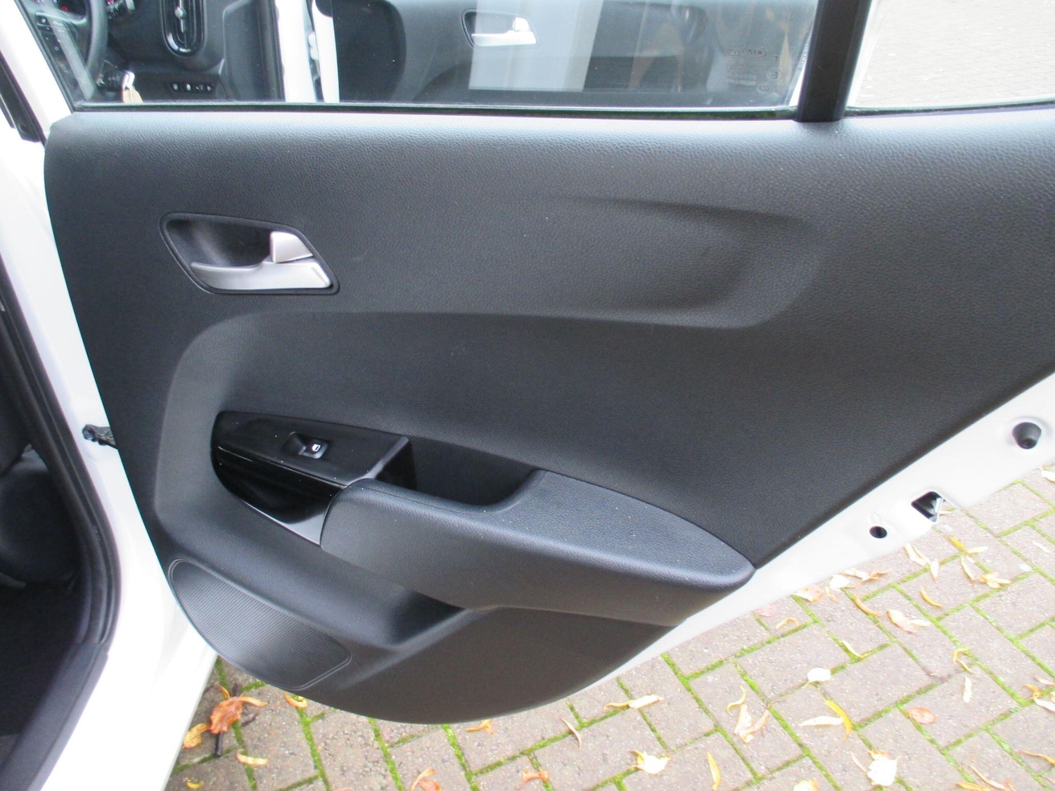 Used Kia Picanto 2019 for sale - 76994008: Photo 42