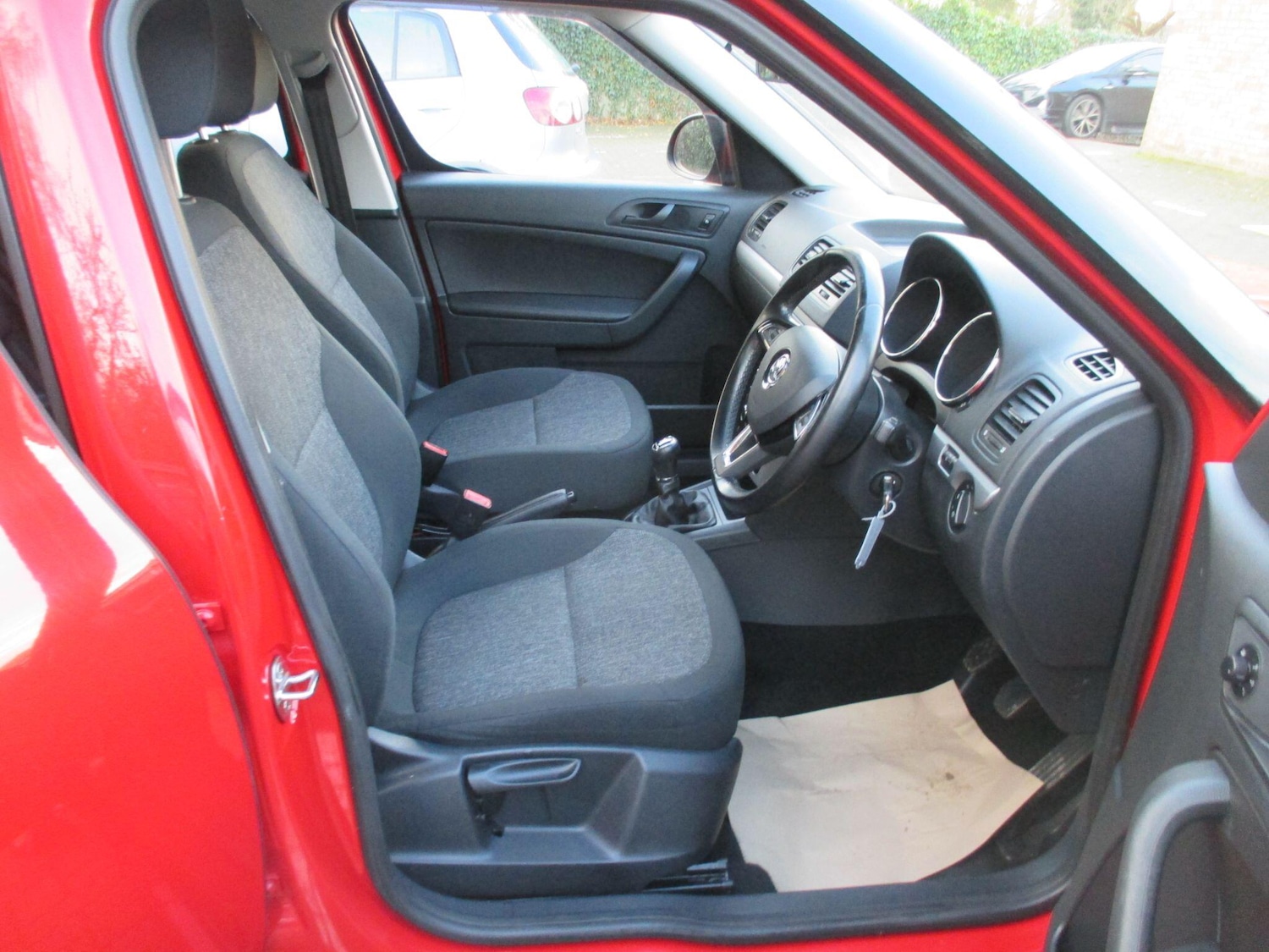 Used Skoda Yeti 2014 for sale - 76728179: Photo 23