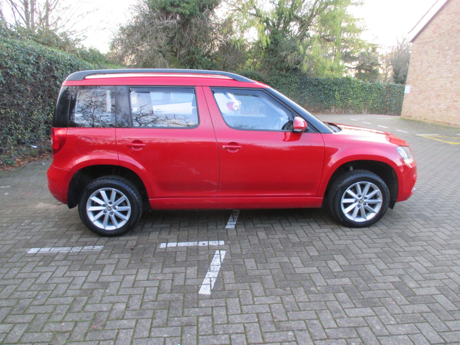Used Skoda Yeti 2014 for sale - 76728179: Photo 6