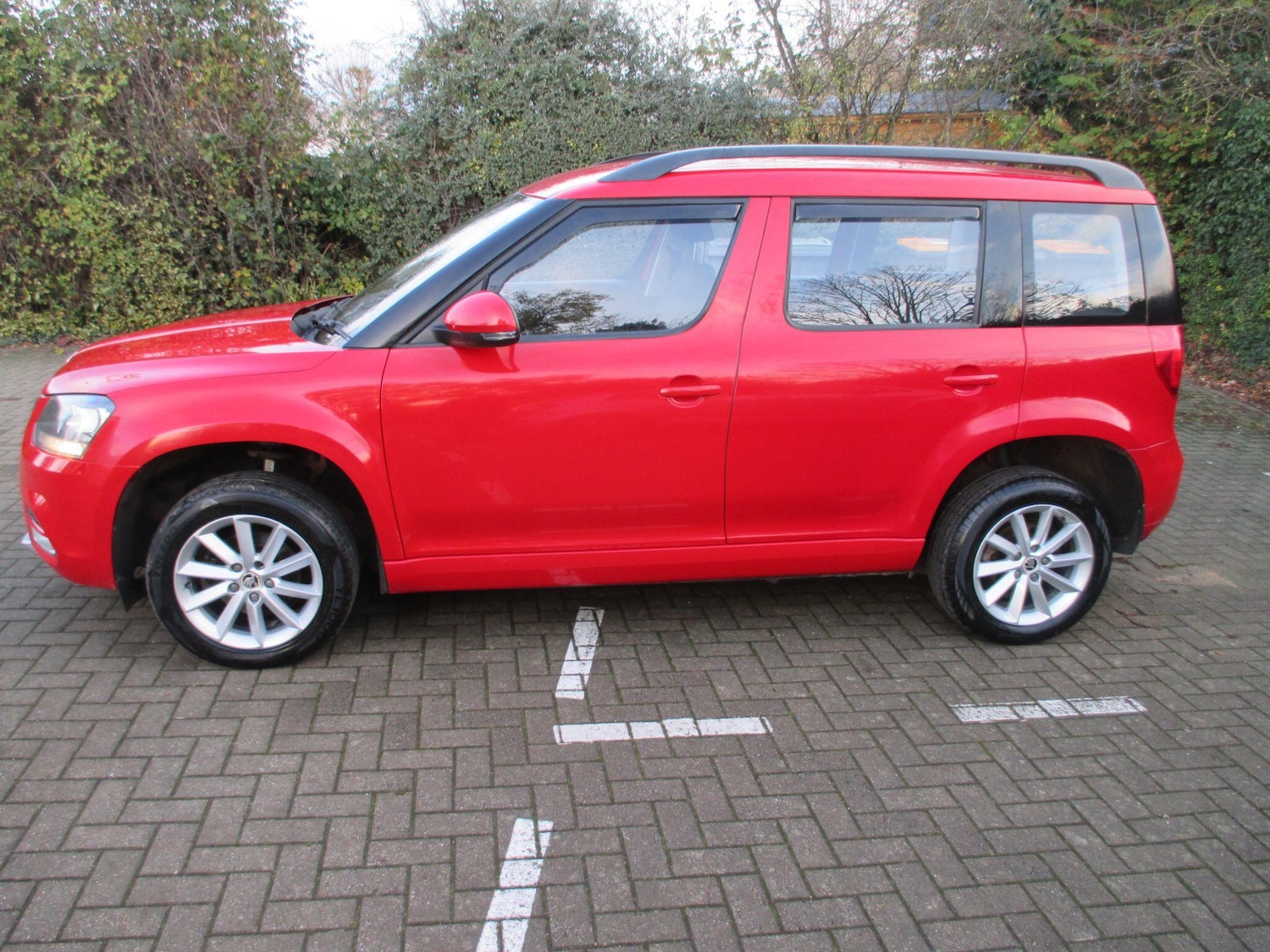 Used Skoda Yeti 2014 for sale - 76728179: Photo 7