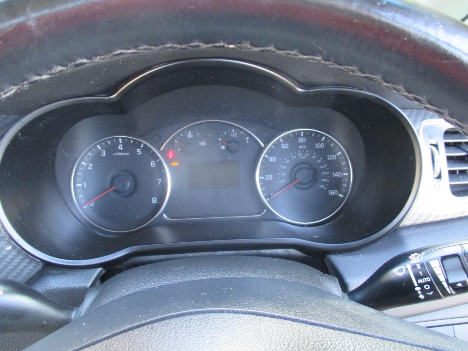 Used Kia Carens 2017 for sale - 75978020: Photo 18
