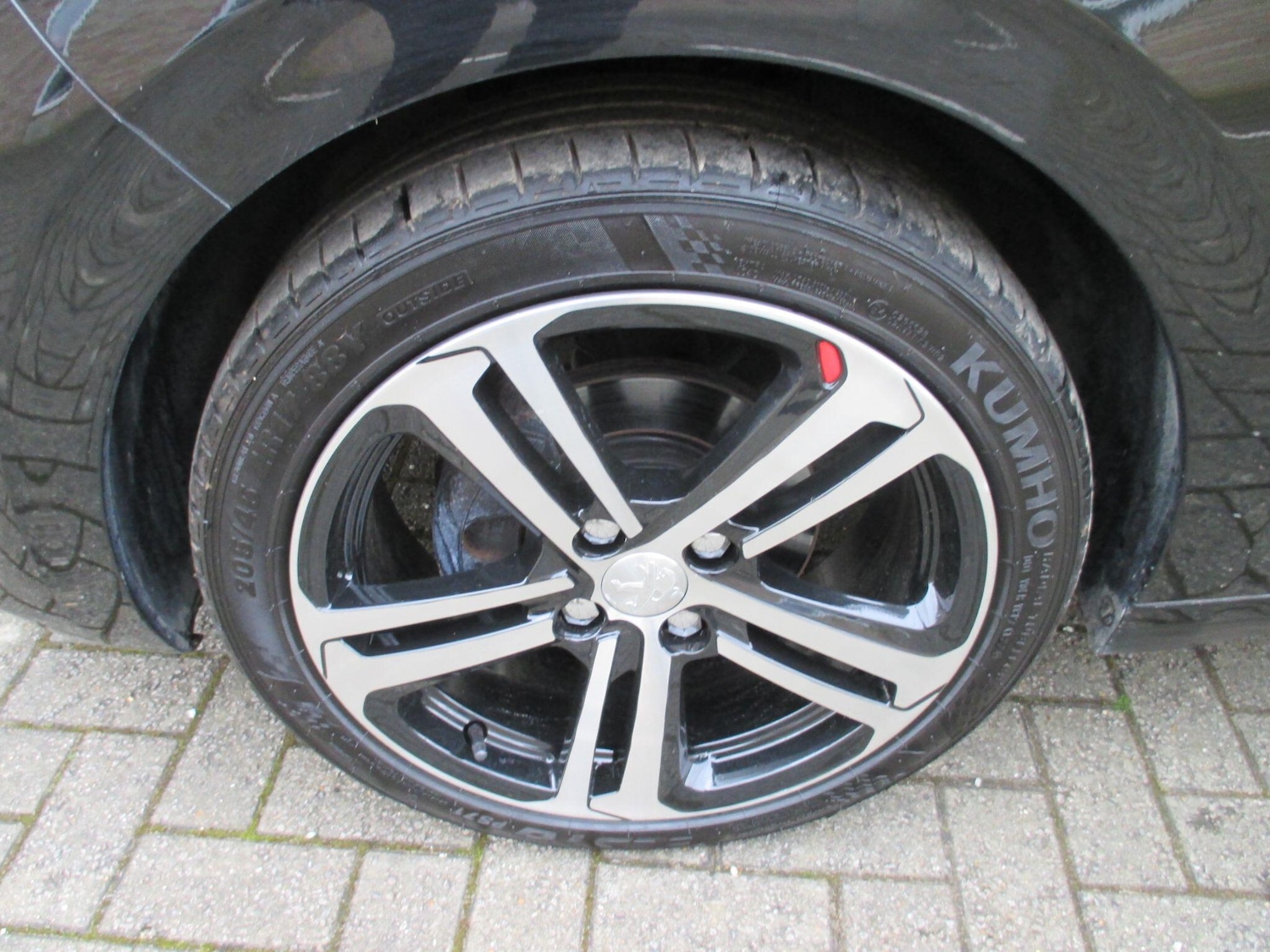 Used Peugeot 208 2016 for sale - 78127482: Photo 12