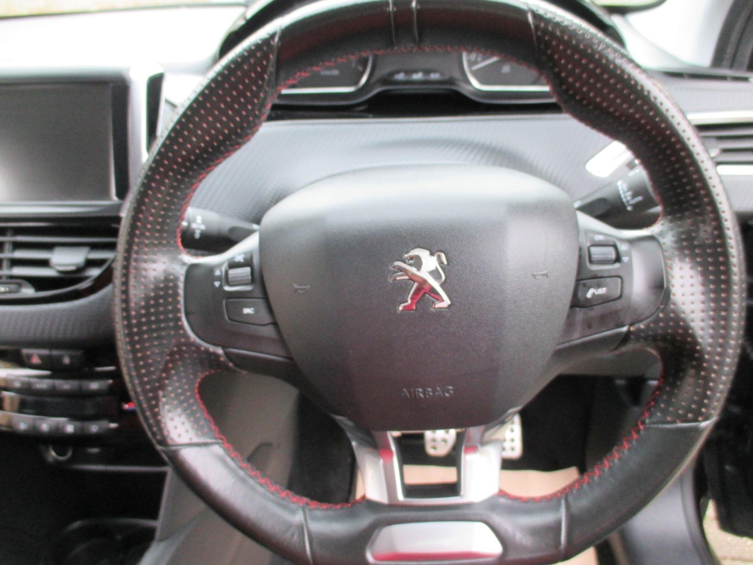 Used Peugeot 208 2016 for sale - 78127482: Photo 17