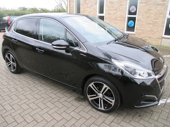 Used Peugeot 208 2016 for sale - 78127482: Photo