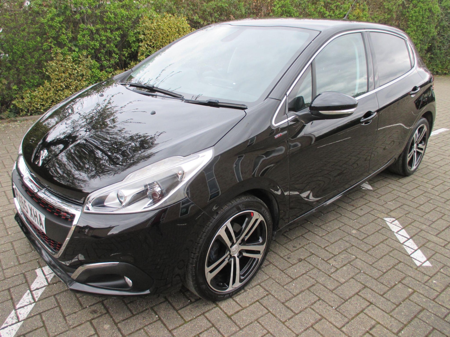 Used Peugeot 208 2016 for sale - 78127482: Photo 2